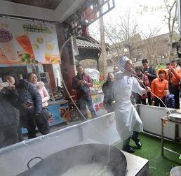 外卖哥爆料拉面视频播放,拉面制作全过程，一招教你在家也能做出美味拉面